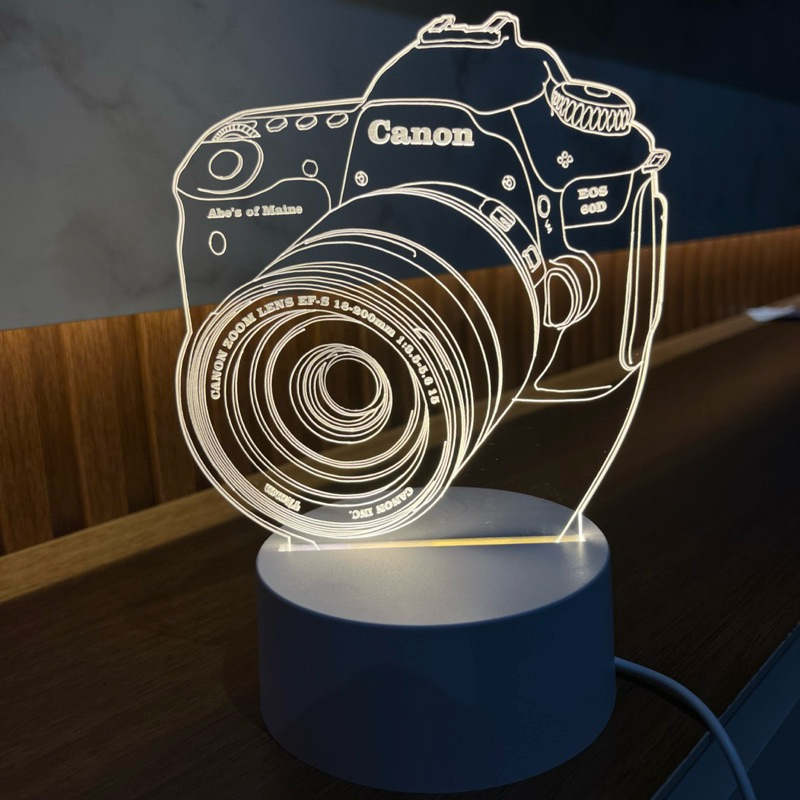 Luminária 3D Acrílico Câmera – Decorativa, Gravada a Laser, 