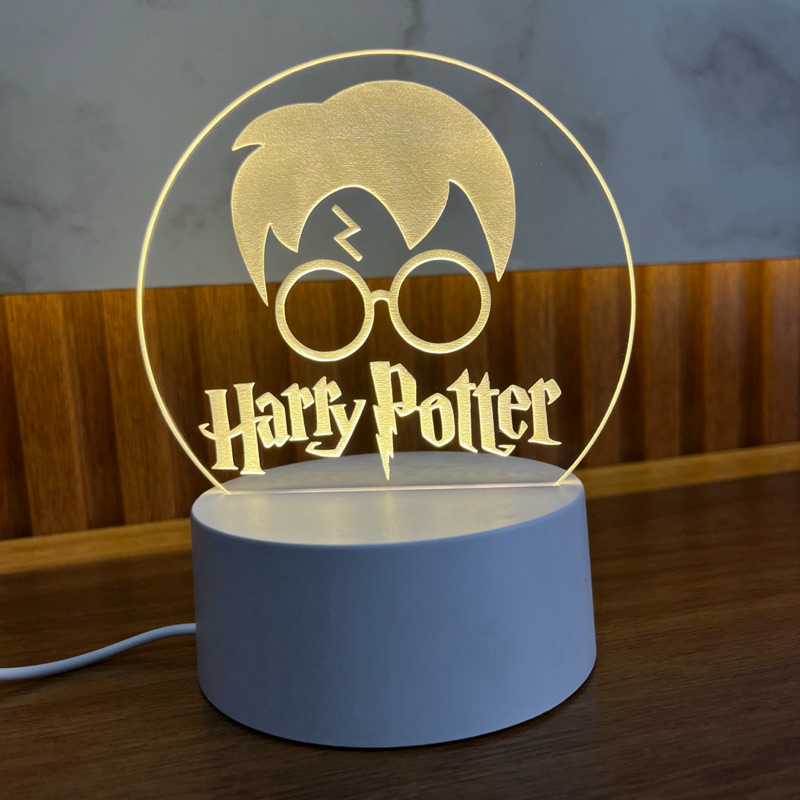 Luminária Harry Potter 12x12cm • Acrílico com Base LED  • Gr